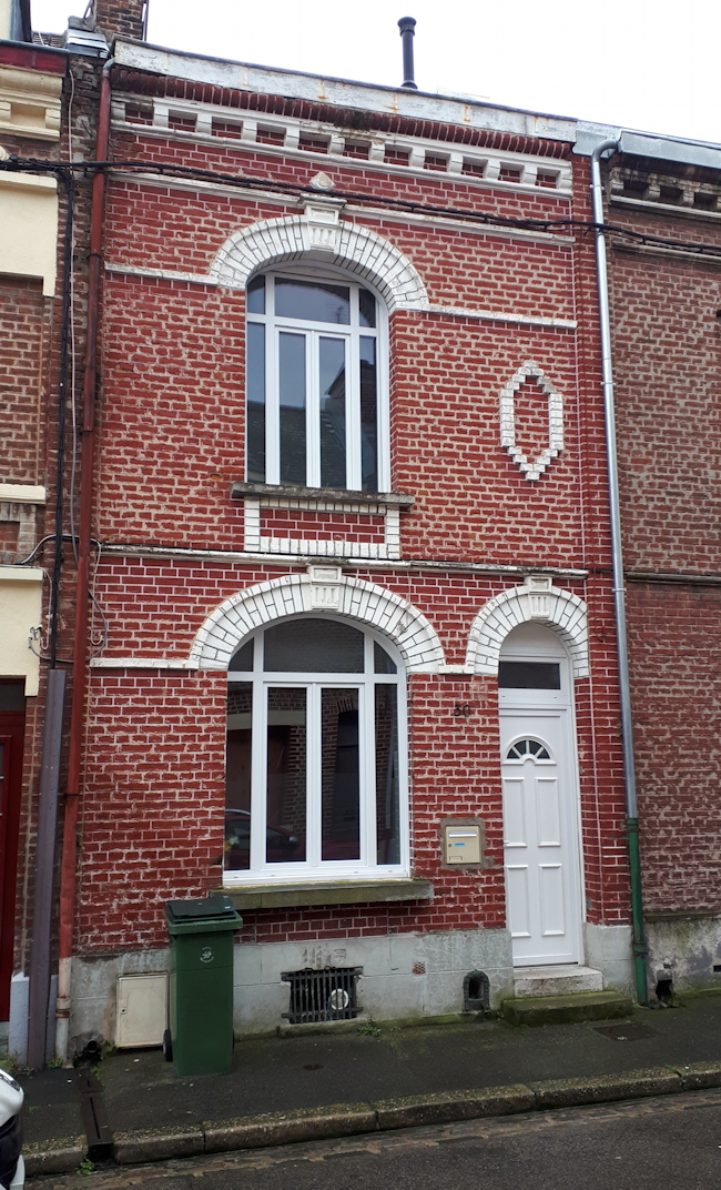 La maison du 30, rue Sire-Bernard à Amiens. © Marcel Longuet.