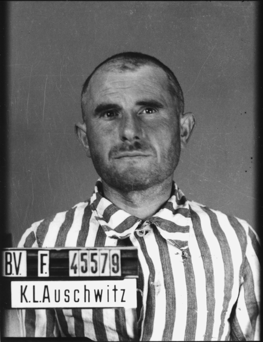 Auschwitz-I, le 8 juillet 1942. Musée d’État d’Auschwitz-Birkenau, Oświęcim, Pologne. Coll. Mémoire Vive. Droits réservés.