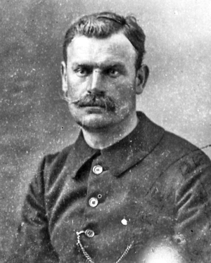 Honoré Brieu dans les années 1920 (?). © Collection Max Valentin. Droits réservés.