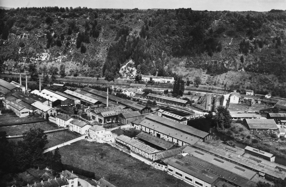 Vecqueville près de Joinville. L’usine de Bussy dans un méandre de la Marne. Carte postale éditée après guerre. Coll. Mémoire Vive.