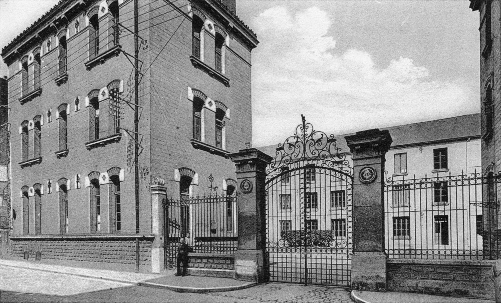 Compiègne. Le collège. Carte postale non datée (années 1900 ?). Collection Mémoire Vive.