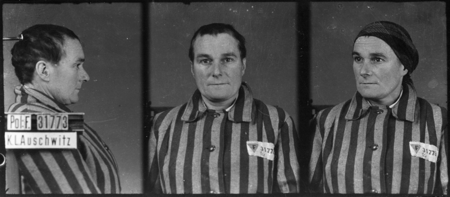 Photographiée à Auschwitz-I, le 3 février 1943. Musée d’État d’Auschwitz-Birkenau, Oświęcim, Pologne. Collection Mémoire Vive. Droits réservés.