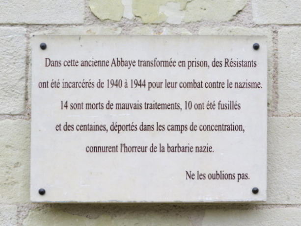 Sur un mur de l’ancienne Maison centrale en 2021… © Ginette Petiot.