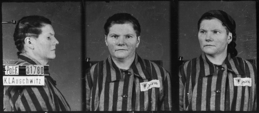 Photographiée à Auschwitz-I, le 3 février 1943. Musée d’État d’Auschwitz-Birkenau, Oświęcim, Pologne. Collection Mémoire Vive. Droits réservés.