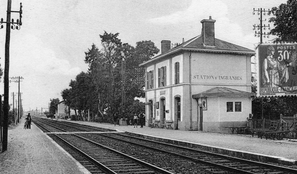 Ingrandes. La gare (« Station d’Ingrandes »). Carte postale oblitérée en 1938. Coll. Mémoire Vive.