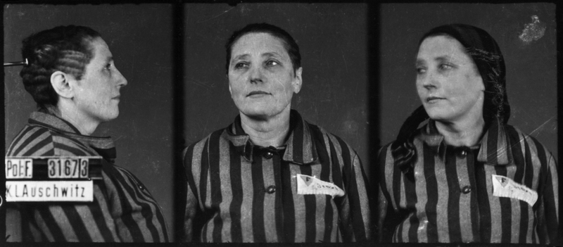 Photographiée à Auschwitz-I, le 3 février 1943. Musée d’État d’Auschwitz-Birkenau, Oswiecim, Pologne. Collection Mémoire Vive. Droits réservés.