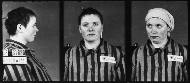 Photographiée à Auschwitz-I, le 3 février 1943, selon les trois vues anthropométriques de la police allemande. Musée d’État d’Auschwitz-Birkenau, Oświęcim, Pologne. Collection Mémoire Vive. Droits réservés. Photographiée à Auschwitz-I, le 3 février 1943, selon les trois vues anthropométriques de la police allemande. Musée d’État d’Auschwitz-Birkenau, Oświęcim, Pologne. Collection Mémoire Vive. Droits réservés.