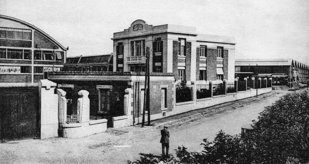 Meaulte, usine des avions Henry Potez, dans les années 1920. Carte postale. Collection Mémoire Vive.