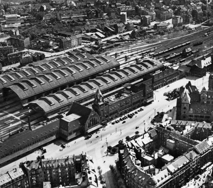 La gare de Metz. Carte postale non datée. Coll. Mémoire Vive.