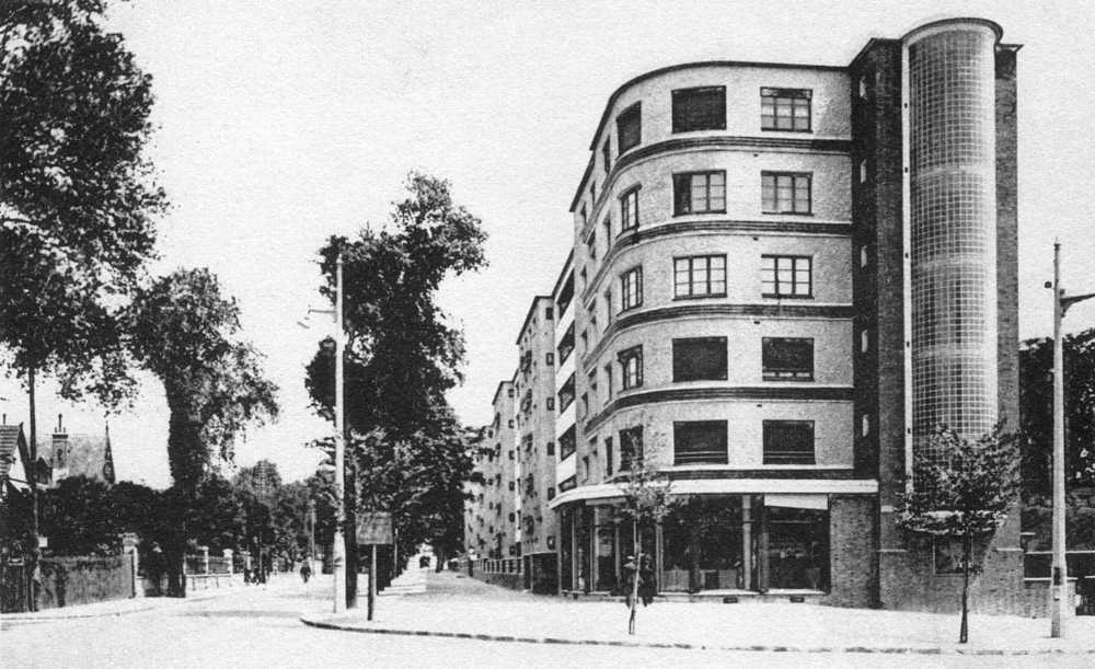 Nanterre. L’avenue Henri Martin et « Le Collectif ». Carte postale voyagée en avril 1944. Coll. Mémoire Vive.
