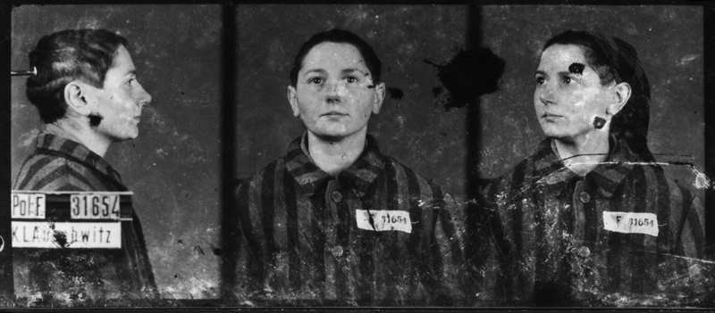Photographiée à Auschwitz-I, le 3 février 1943. Musée d’État d’Auschwitz-Birkenau, Oświęcim, Pologne. Collection Mémoire Vive. Droits réservés.