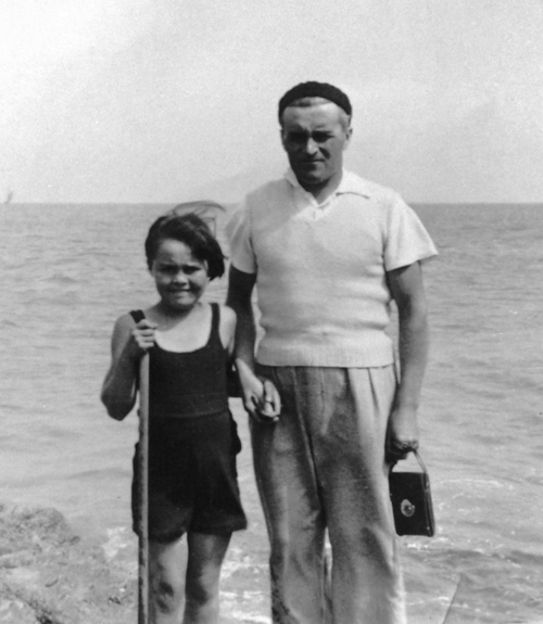 Pierre Primel et sa fille Yvette. © Yvette Porato et Marie-Christine Frare.