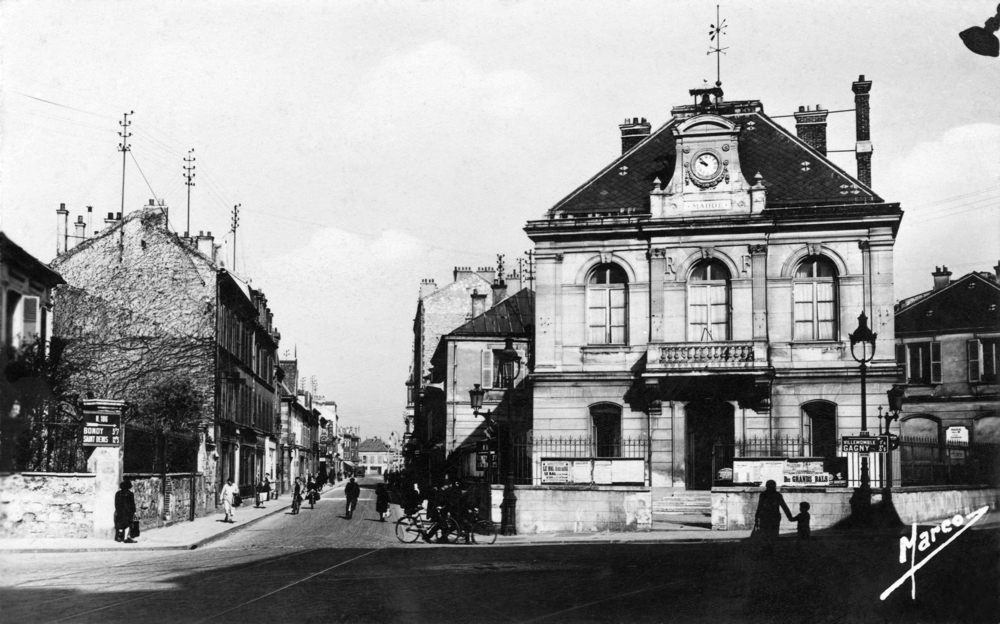 Rosny-sous-Bois, l’ancienne mairie (Espace culturel A.-Malraux) et le boulevard du général Galliéni. Carte postale oblitérée en 1947. Collection Mémoire Vive.
